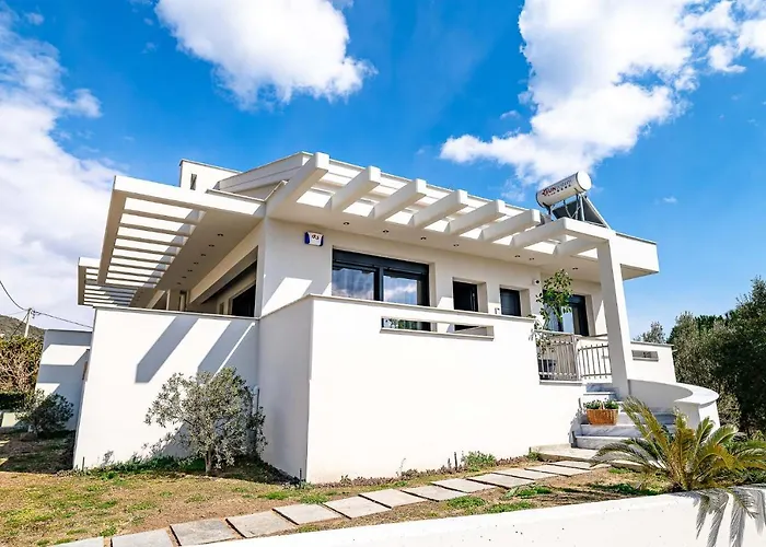 Villa Filos Nea Iraklitsa